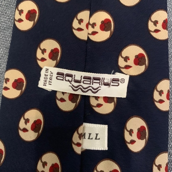 Italian Silk Tie - Picture 2 of 4